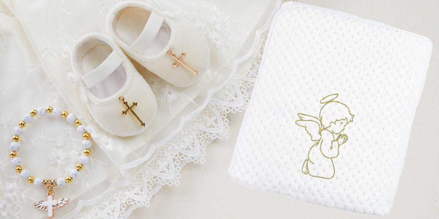 Koc soft aniołek klęczący do chrztu