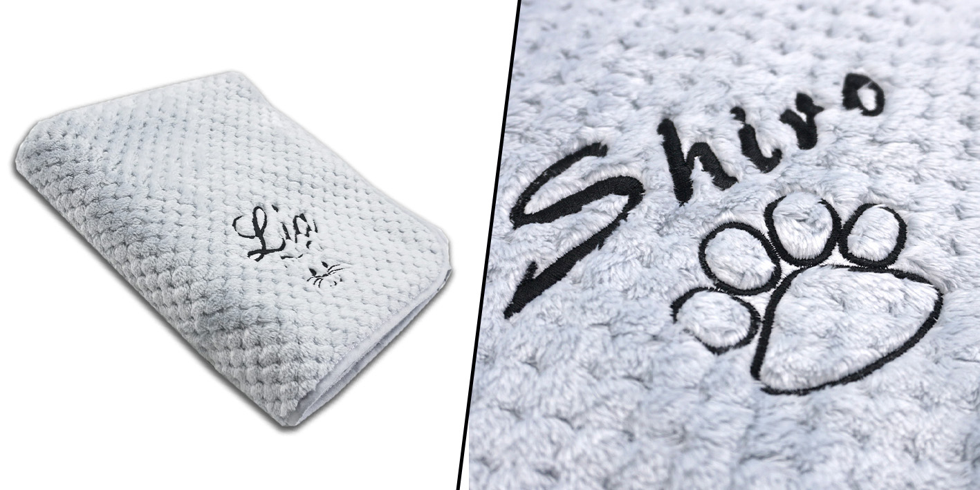 Koc z haftem dla hodowli