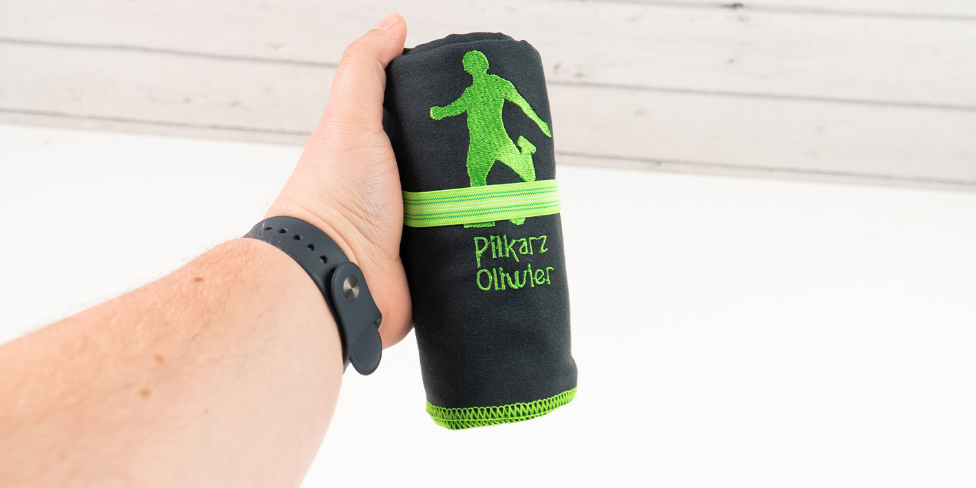 Ręcznik sportowy z haftem dla piłkarza