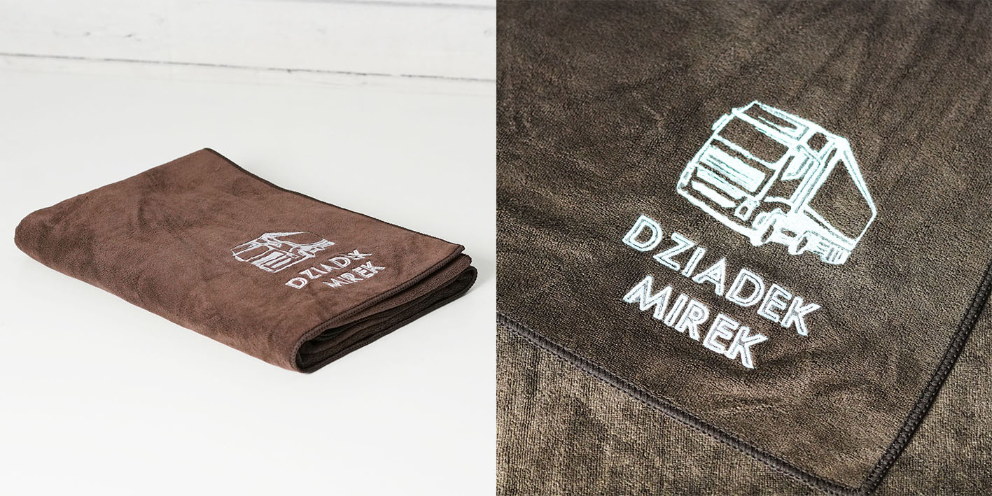Ręcznik dla kierowcy z personalizowanym haftem