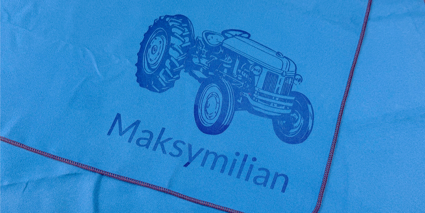 Precyzja laserowa na ręczniku traktor ciągnik
