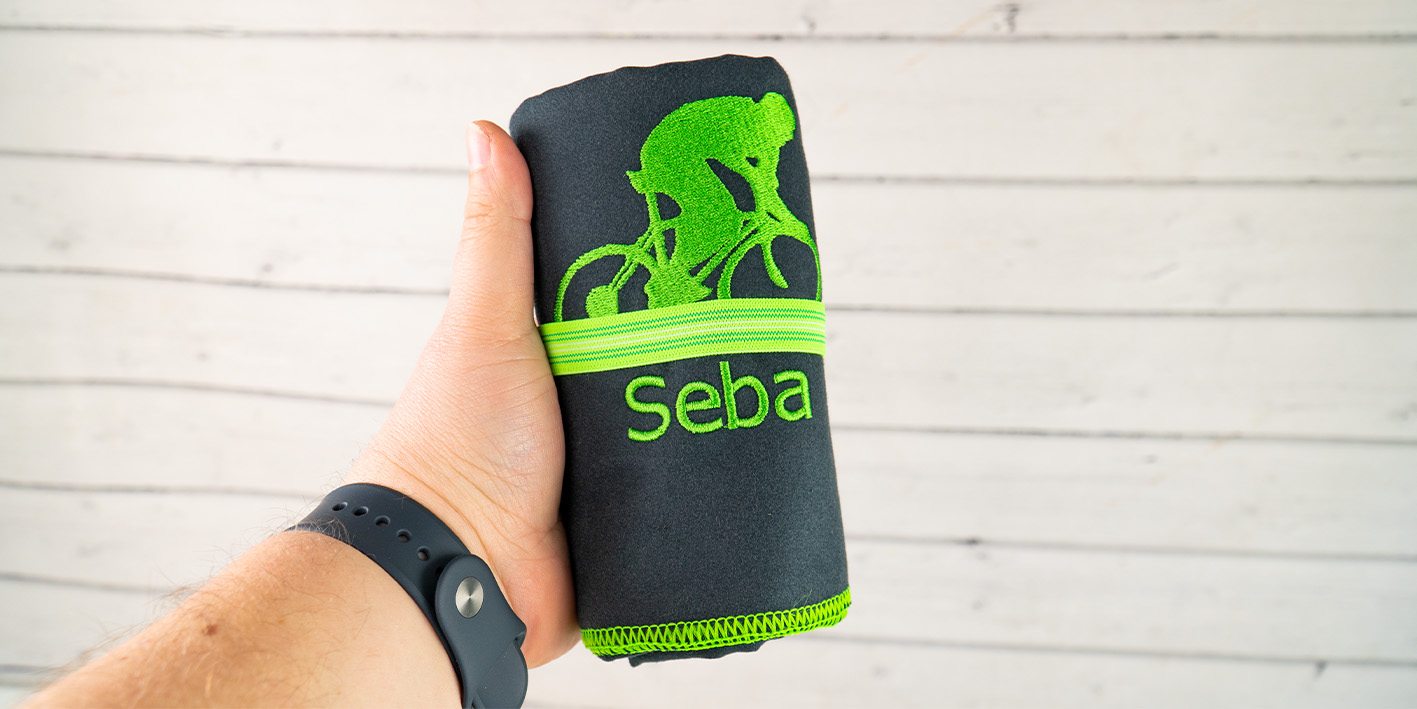 Ręcznik szybkoschnący dla kolarza 