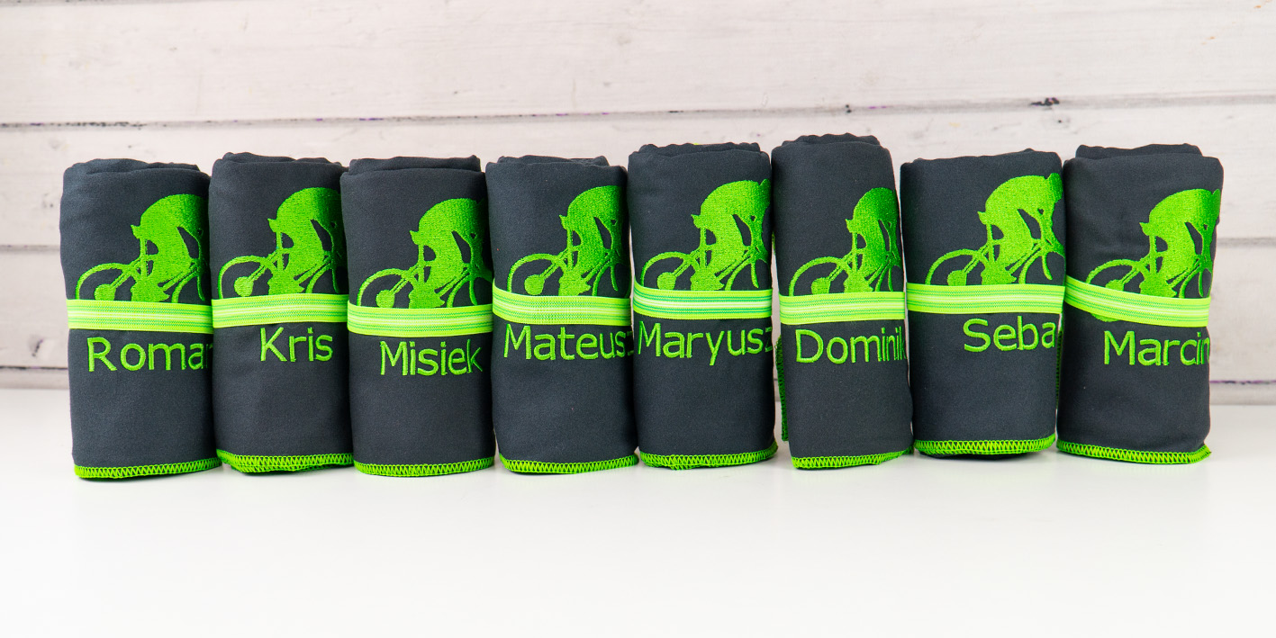 Ręcznik szybkoschnący dla kolarza 