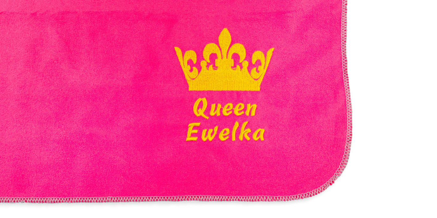 Ręcznik queen z haftem